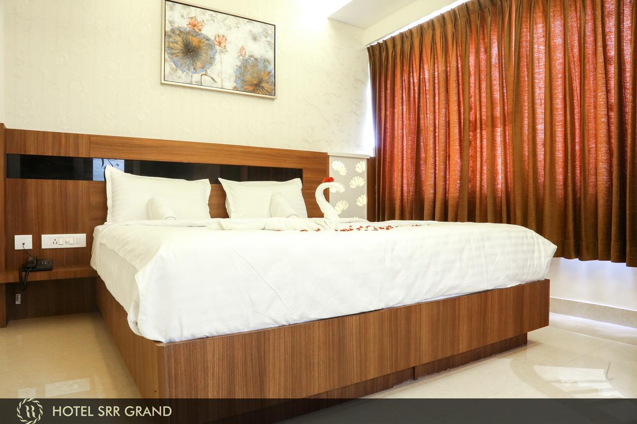 Hotel Srr Grand Ченнаї Екстер'єр фото