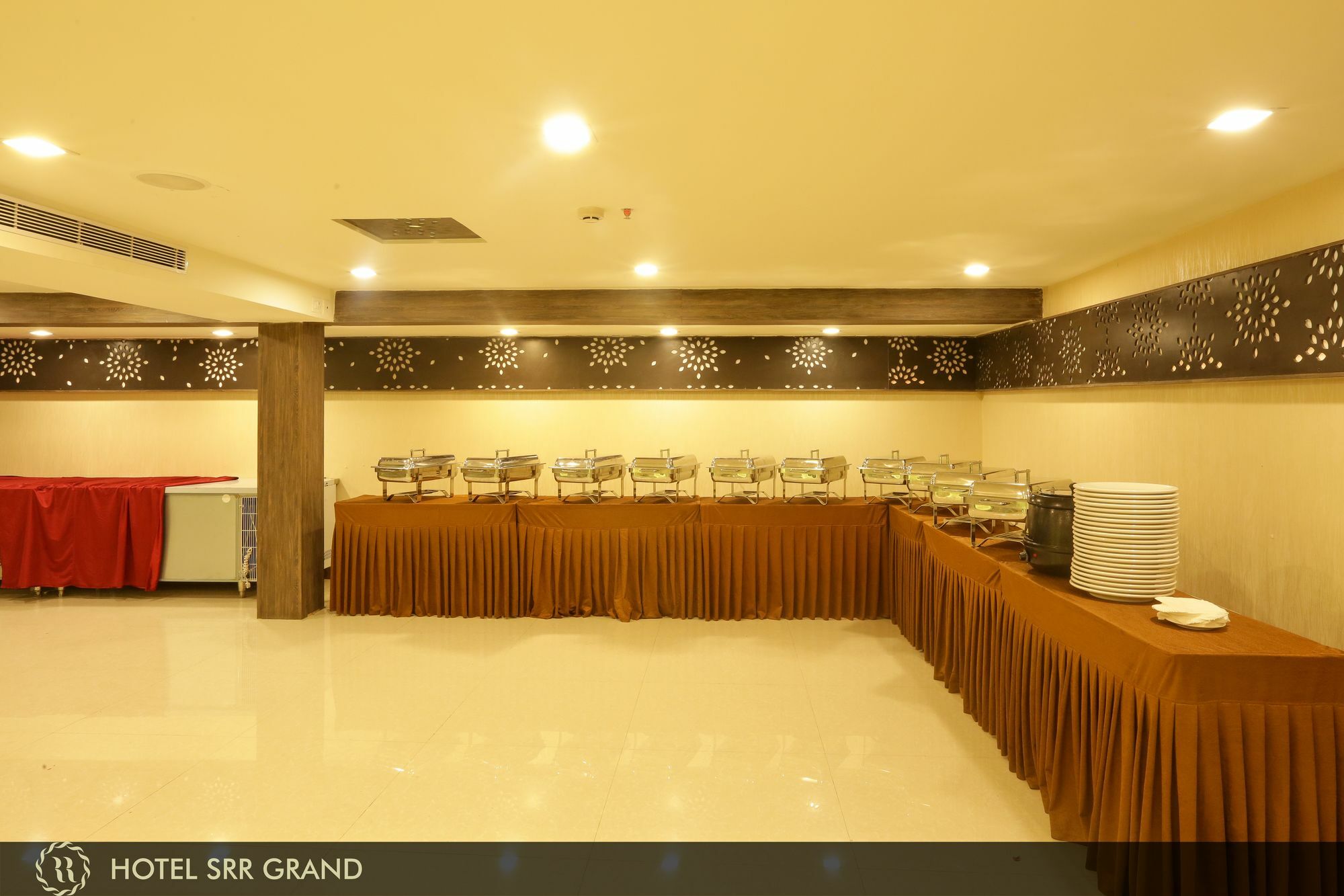 Hotel Srr Grand Ченнаї Екстер'єр фото