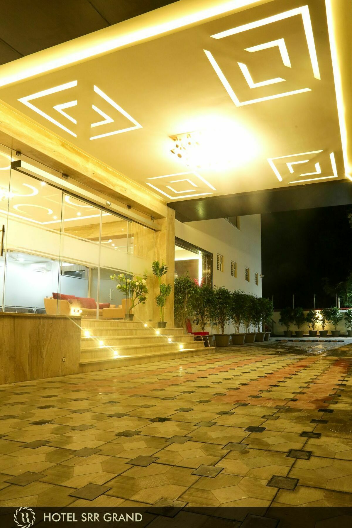 Hotel Srr Grand Ченнаї Екстер'єр фото